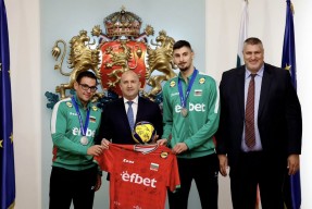 开云电竞官网-瑞士-险胜保加利亚，欧洲杯比赛小组淘汰赛首轮的简单介绍